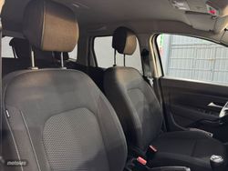 Dacia Duster 1.0 100 CV Dacia Duster III - Miniatura 10