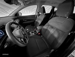 Hyundai Tucson 1.6 TGDI 150CV 48V Maxx - Miniatura 17