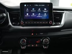 Kia Stonic 1.0 TGDI 100CV Active - Miniatura 13