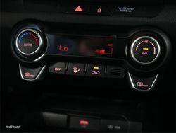 Kia Stonic 1.0 TGDI 100CV Active - Miniatura 14