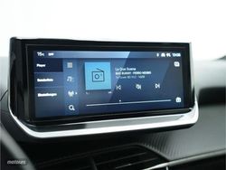 Peugeot 2008 1.2 100CV Allure - Miniatura 12