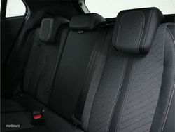 Peugeot 2008 1.2 100CV Allure - Miniatura 20