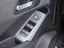 Nissan Qashqai 1.3 DIGT 140CV MHEV Acenta - Miniatura 16