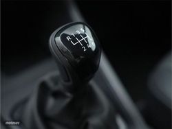 Volkswagen Caddy 2.0 TDI 102CV Cargo - Miniatura 16