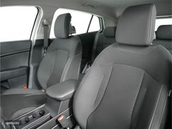 Kia Sportage 1.6 TGDI 160CV Active - Miniatura 25