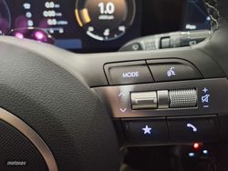 Hyundai Kona 1.0 TGDI 48V Tecno 4x2 - Miniatura 16