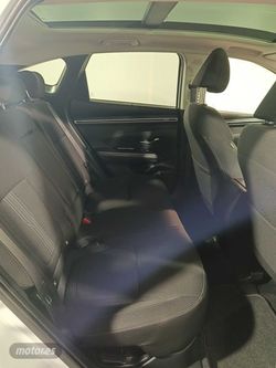 Hyundai Tucson 1.6 TGDI HEV Tecno Sky AT - Miniatura 8