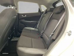 Hyundai Kona 1.0 TGDI Maxx 4x2 - Miniatura 12