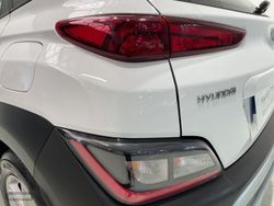 Hyundai Kona 1.0 TGDI Maxx 4x2 - Miniatura 17