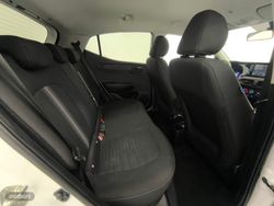 Hyundai i10 1.0 MPI Tecno - Miniatura 23