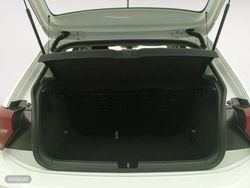 Volkswagen Polo 1.0 TSI 70kW (95CV) - Miniatura 22