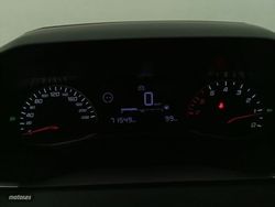 Peugeot 208 PureTech 55kW (75CV) Active - Miniatura 10