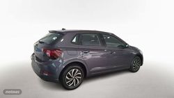 Volkswagen Polo 1.0 TSI 70KW MATCH 5P - Miniatura 16