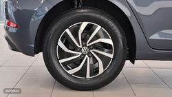 Volkswagen Polo 1.0 TSI 70KW MATCH 5P - Miniatura 8
