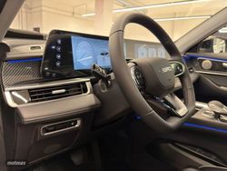 EBRO S700 1.5 TGDI PHEV LUXURY E-CVT 5P - Miniatura 29