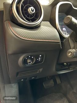 MG ZS COMFORT - Miniatura 22