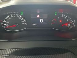 Peugeot 208 PureTech 100 Allure 75 kW (100 CV) - Miniatura 10