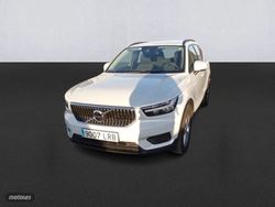 Volvo XC40 1.5 T3 Momentum Core - Miniatura 1