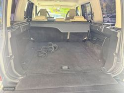 Land Rover Discovery 2.7 TDV6 S - Miniatura 10