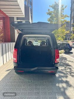 Land Rover Discovery 2.7 TDV6 S - Miniatura 9