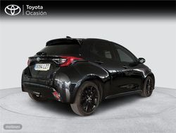 Toyota Yaris 1.5 120H Style - Miniatura 18