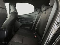 Toyota Yaris 1.5 120H Style - Miniatura 7