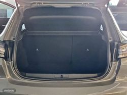 Peugeot 208 HYBRID 110 eDCS6 Allure - Miniatura 6