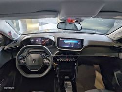 Peugeot 208 HYBRID 110 eDCS6 Allure - Miniatura 8