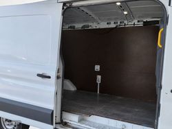 Ford Transit Furgon 350 L3H2 Ambiente Traccion Trasera 96 kW (130 CV) - Miniatura 12