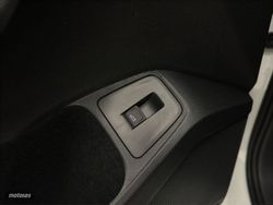 Volkswagen Tiguan Life 1.5 TSI 110kW (150CV) DSG - Miniatura 31