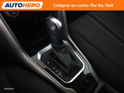 Volkswagen T-Roc 1.5 TSI ACT Advance Style - Miniatura 27