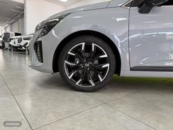 Renault Clio Techno 1.0 TCE 91CV - Miniatura 31