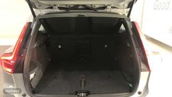 Volvo XC40 Plus, B3 Mild hybrid, Gasolina, Dark - Miniatura 14