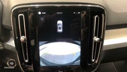Volvo XC40 Plus, B3 Mild hybrid, Gasolina, Dark - Miniatura 19