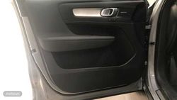 Volvo XC40 Plus, B3 Mild hybrid, Gasolina, Dark - Miniatura 24