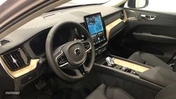 Volvo XC 60 Plus, B5 AWD Mild hybrid, Gasolina, Dark - Miniatura 5