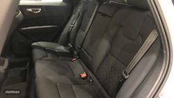 Volvo XC 60 Plus, B5 AWD Mild hybrid, Gasolina, Dark - Miniatura 7