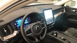 Volvo XC 60 Core, B5 AWD Mild hybrid, Gasolina - Miniatura 5