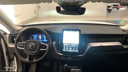 Volvo XC 60 Core, B5 AWD Mild hybrid, Gasolina - Miniatura 6
