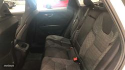 Volvo XC 60 Core, B5 AWD Mild hybrid, Gasolina - Miniatura 7