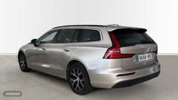 Volvo V 60 V60 Core, B4 Mild hybrid, Gasolina - Miniatura 2