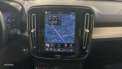 Volvo XC40 XC40 Plus, B3 Mild hybrid, Gasolina, Dark - Miniatura 17