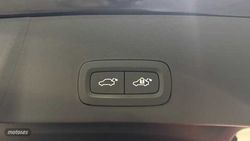 Volvo XC40 XC40 Plus, B3 Mild hybrid, Gasolina, Dark - Miniatura 21