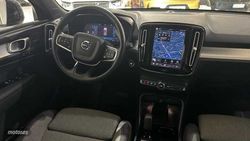 Volvo XC40 XC40 Plus, B3 Mild hybrid, Gasolina, Dark - Miniatura 8