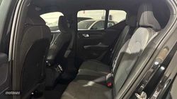 Volvo XC40 XC40 Plus, B3 Mild hybrid, Gasolina, Dark - Miniatura 9