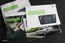 Skoda Octavia 1.6 TDI DSG AMBITION 105CV 5P # CAMARA TRASERA - Miniatura 20