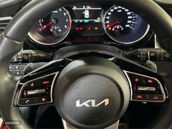 Kia Ceed 1.6 MHEV Tech DCT 100 kW (136 CV) - Miniatura 18
