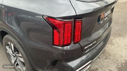 Kia Sorento 1.6 T-GDI PHEV PLUS EDITION AUTO 4WD 265 5P 7 Plazas - Miniatura 19