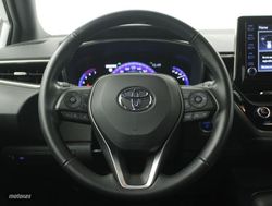 Toyota Corolla 1.8 HYBRID ACTIVE TECH E-CVT - Miniatura 13