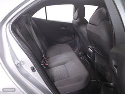 Toyota Corolla 1.8 HYBRID ACTIVE TECH E-CVT - Miniatura 6